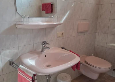 Ferienwohnungen Weiskopf, Ferienwohnung 1 17